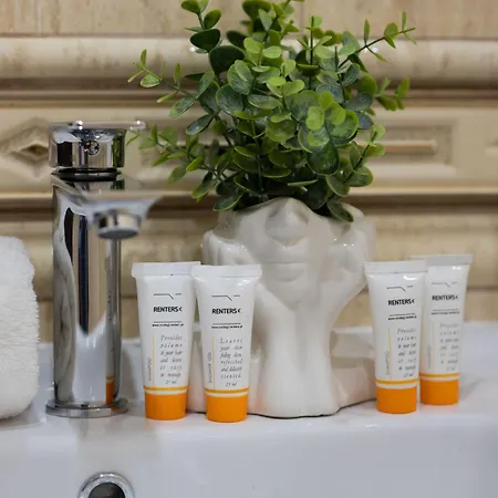 Family With Homely Atmosphere And Excellent For Remote Working By Renters Warszawa