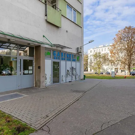 Family With Homely Atmosphere And Excellent For Remote Working By Renters Lägenhet Warszawa