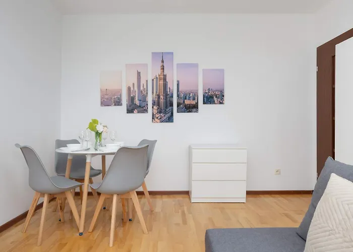 Family With Homely Atmosphere And Excellent For Remote Working By Renters * Warszawa