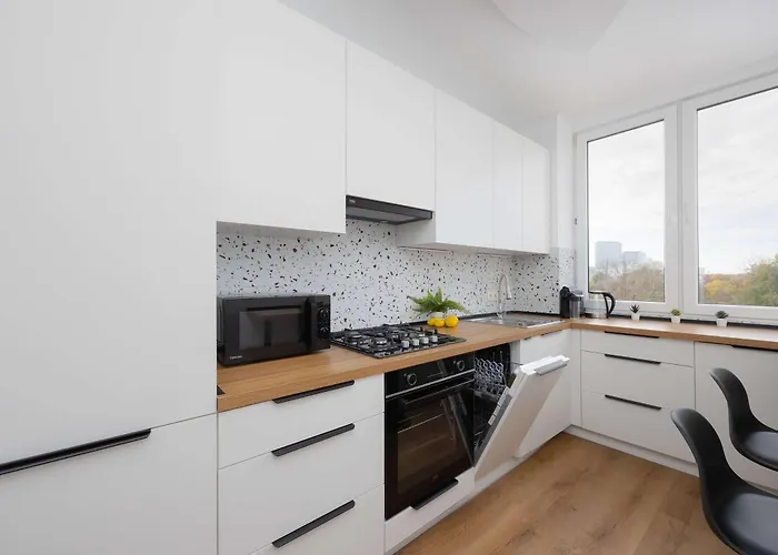 Family With Homely Atmosphere And Excellent For Remote Working By Renters Warszawa